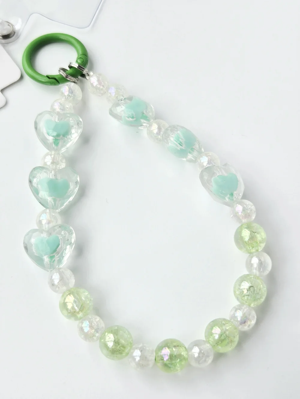 Y2K Light Green Beaded Heart Phone Wristlet Charm Strap w/ Clear Insert NWT 🌺